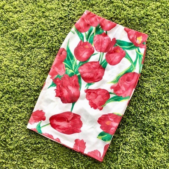 Floral Pencil Skirt - Picture 5 of 6